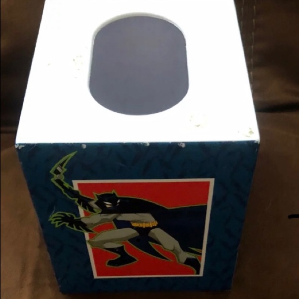 Batman Tissue Box Cover - Picture 3 of 4